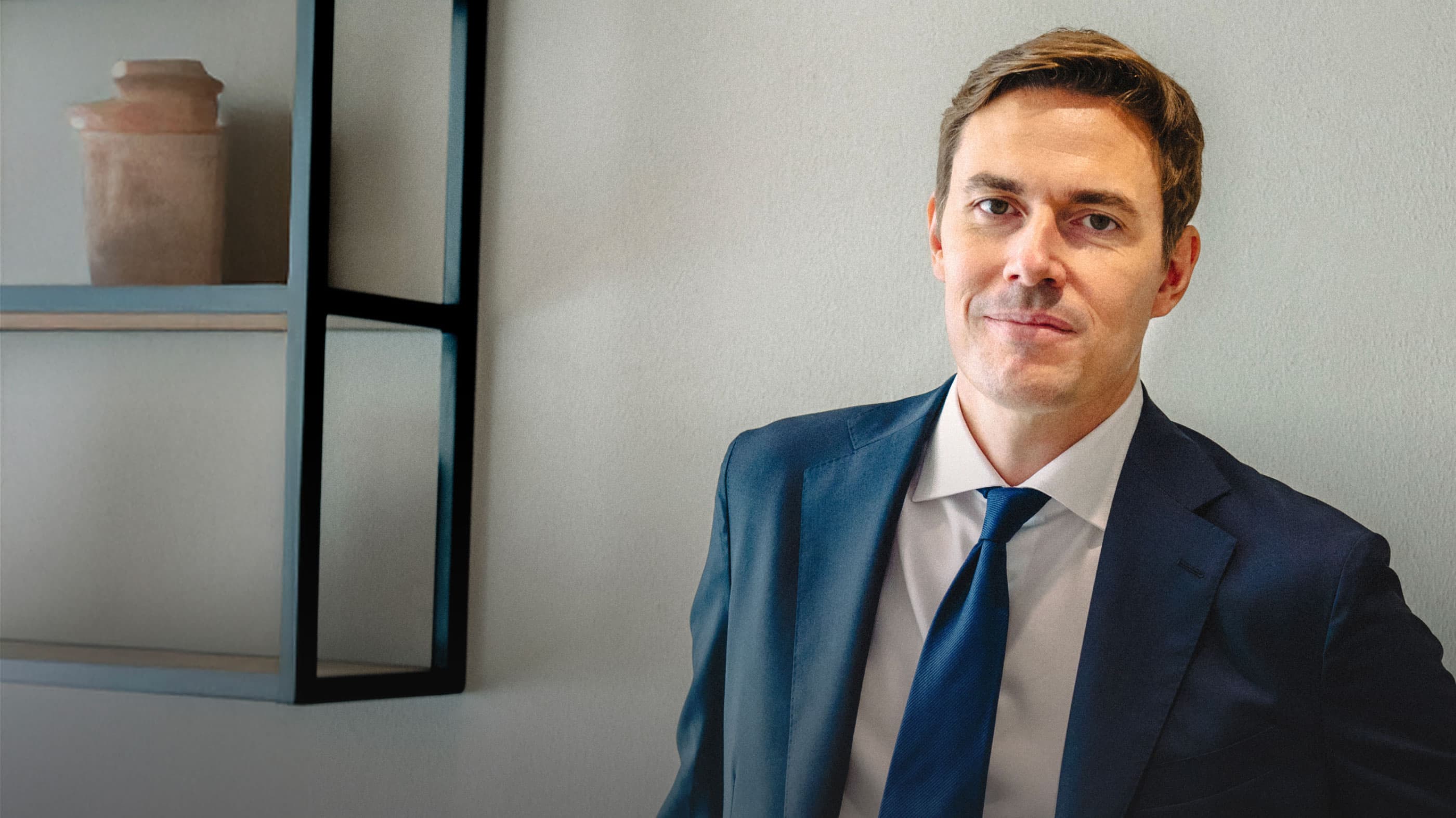 consulum-homepage-james davies-quotation-desktop-03-min